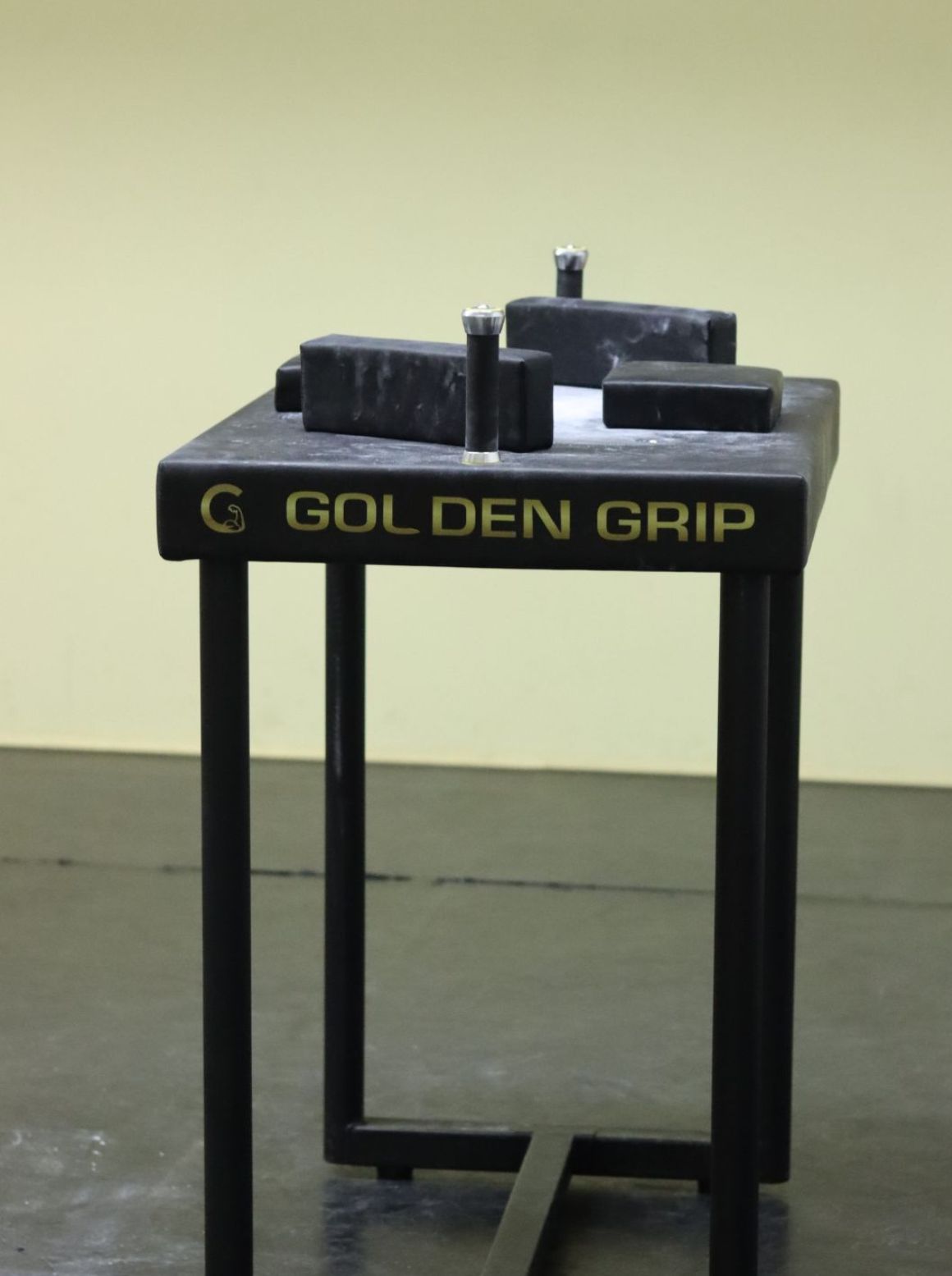 <tc>Armwrestling- Tisch</tc>