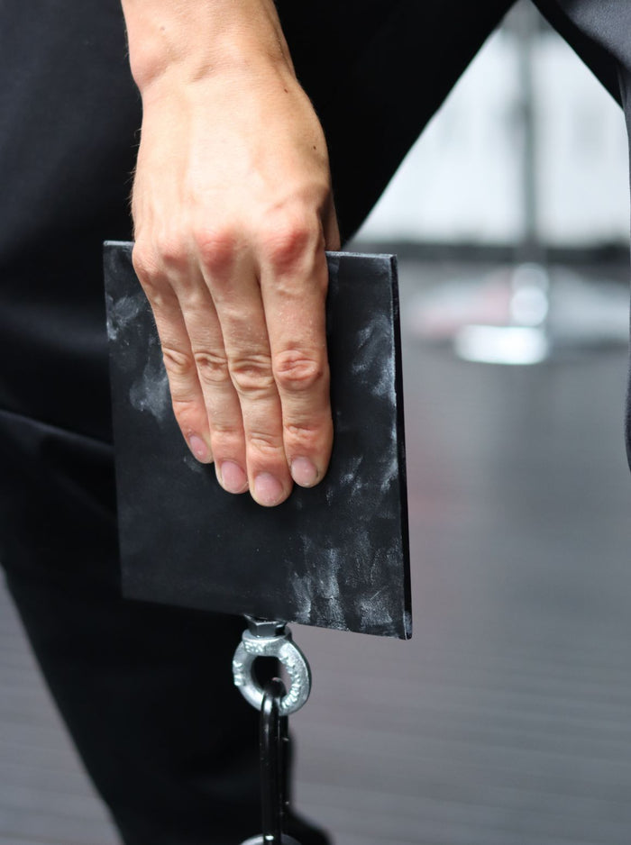The Plate Pinch Tool for Training Pinch Grip Strength